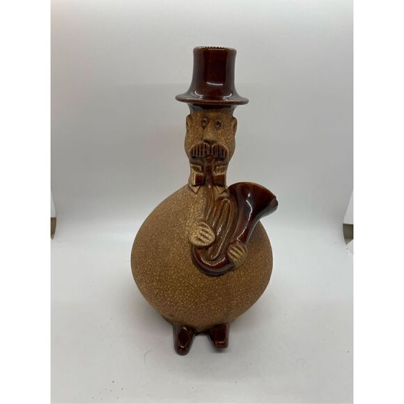 Vintage Royal Haeger Pottery Toe Tapper Musician French Horn Jug Decante… - Picture 6 of 6